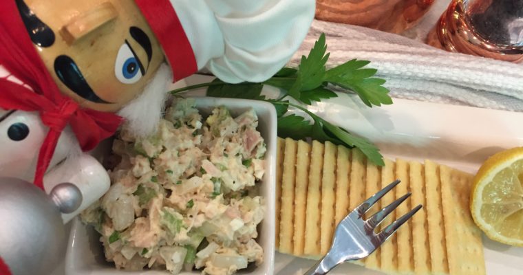 Light and Healthy Tuna Salad