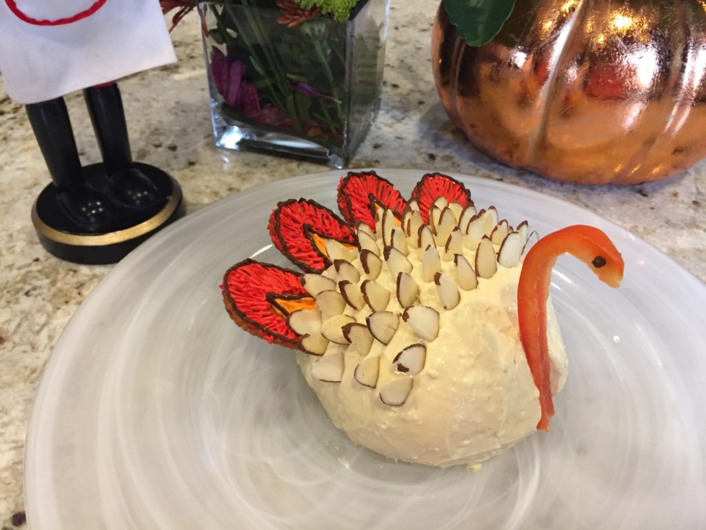 Turkey cheese ball for thanksgiving