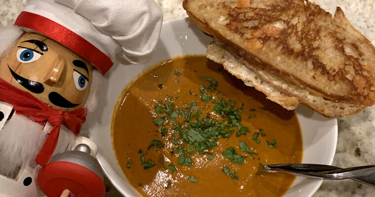 Roasted Tomato & Red Pepper Soup